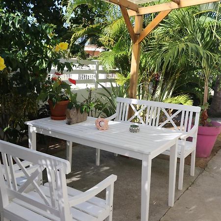 Apartamento Le Colibri Et Le Frangipanier Trinite  Exterior foto