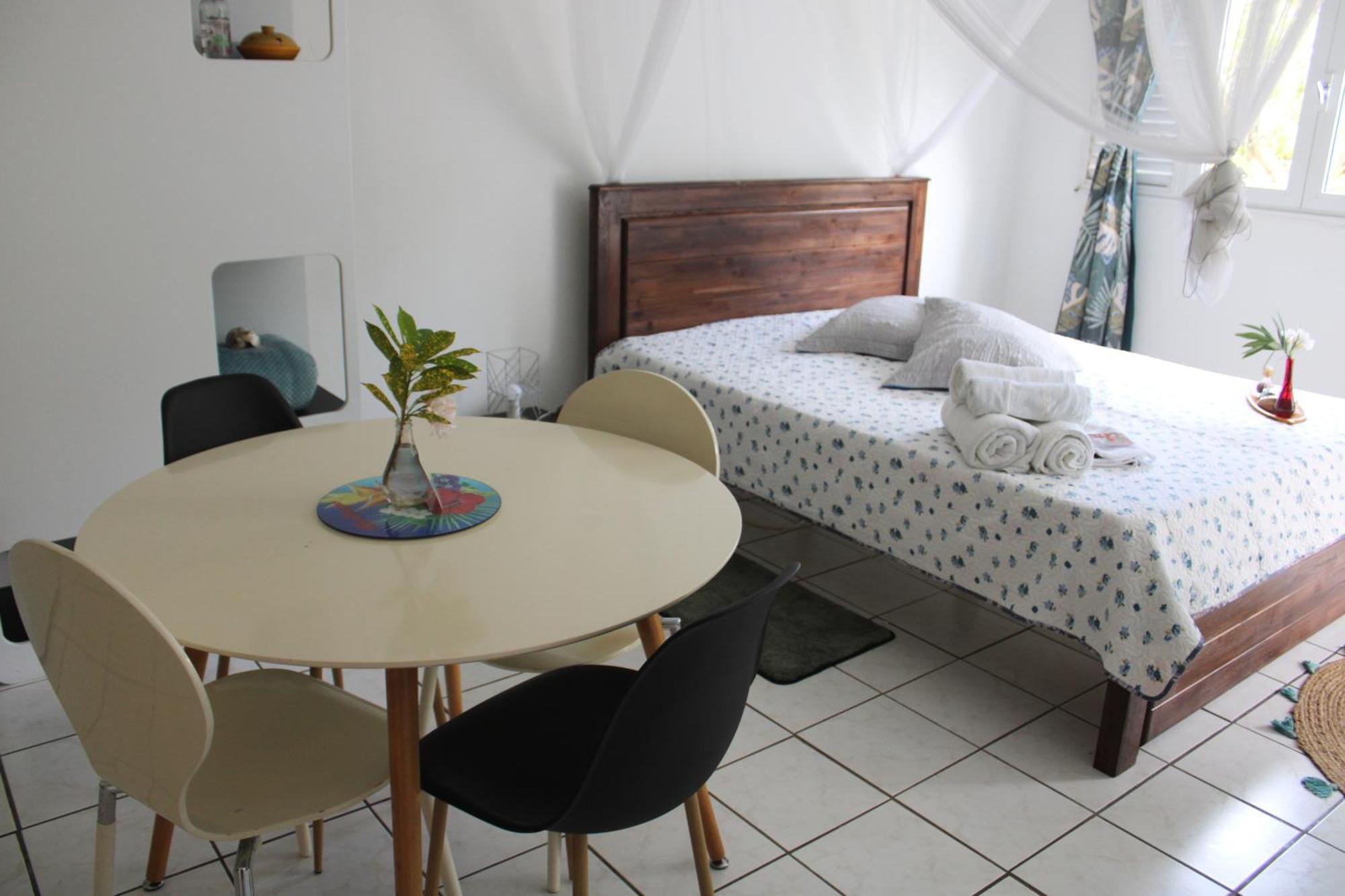 Apartamento Le Colibri Et Le Frangipanier Trinite  Exterior foto